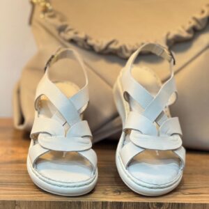 صندل طبی سفید دستدوز