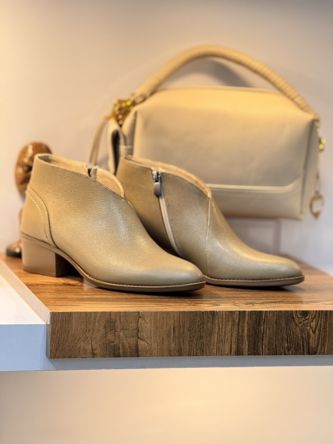 نیم بوت زنانه ماد
