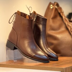 بوت چرم زنانه کد 400